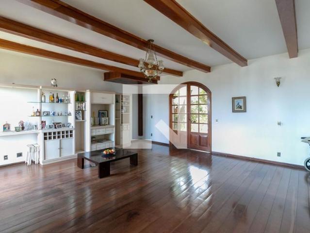 Casa aluguel em Região Geográfica Imediata de Belo Horizonte, Região Metropolitana de Belo Horizonte