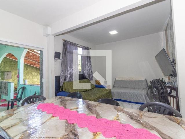 Casa aluguel em Região Geográfica Imediata do Rio de Janeiro, Região Metropolitana do Rio de Janeiro
