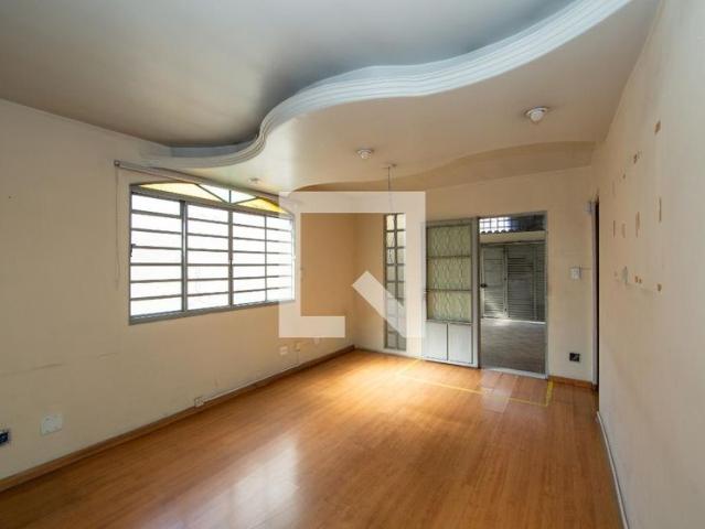 Casa aluguel em Região Geográfica Imediata de Belo Horizonte, Região Metropolitana de Belo Horizonte