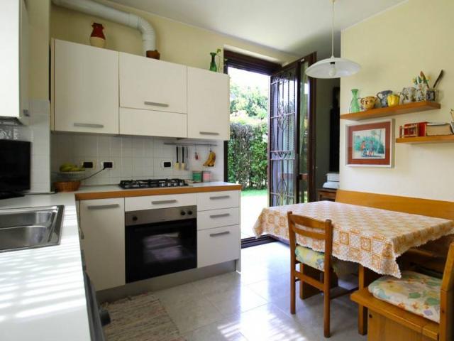 Villa Indipendente in vendita a Cernusco Sul Naviglio