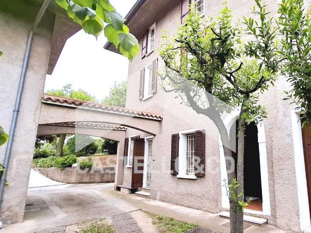 Villa Indipendente in vendita a San Pietro, Desenzano Del Garda