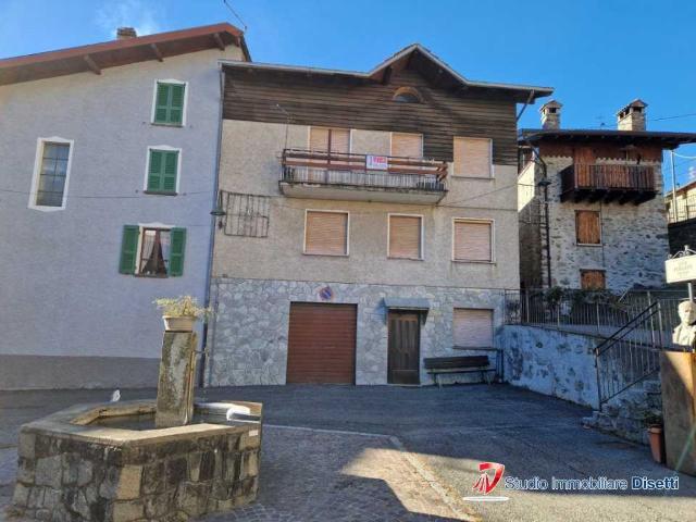 Villa Indipendente in vendita a Comunità montana della valle Camonica, Edolo