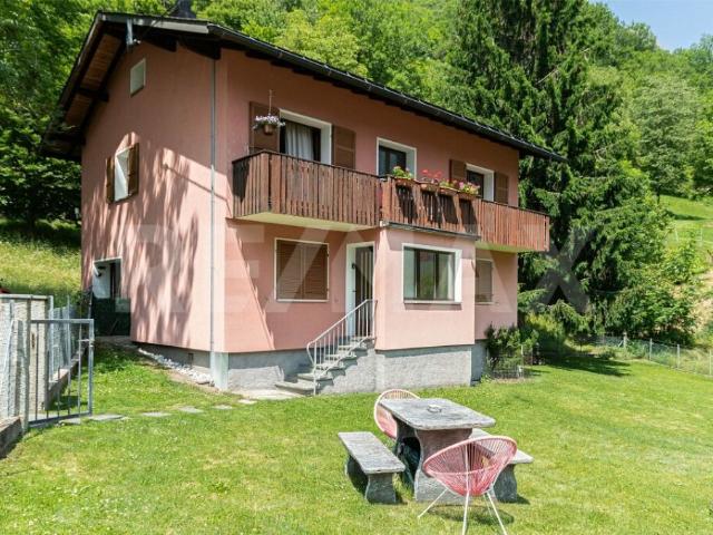 Einfamilienhaus kaufen in Campo, Blenio, Tessin