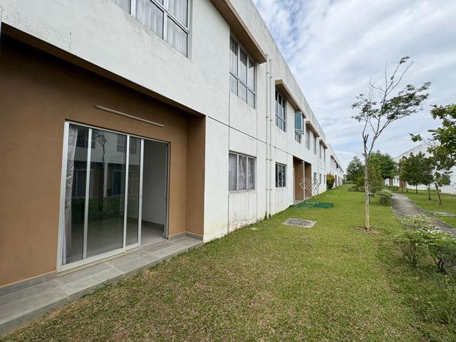 Townhouse for sale in Tanjong Sepat, Selangor