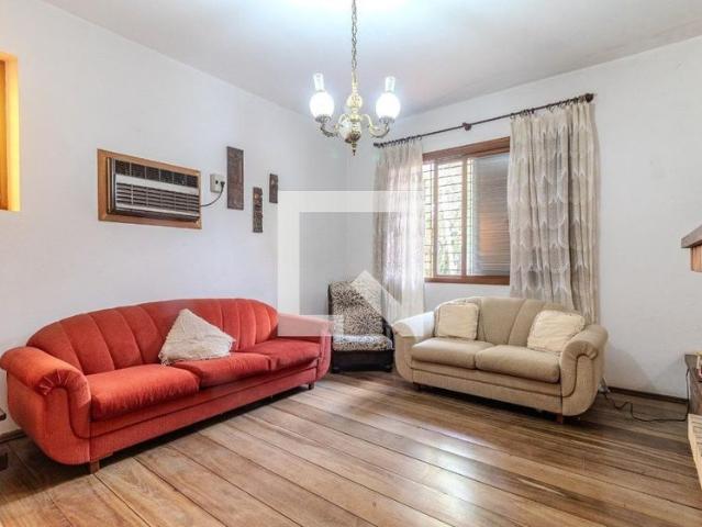 Casa aluguel em Região Geográfica Imediata de Porto Alegre, Região Metropolitana de Porto Alegre