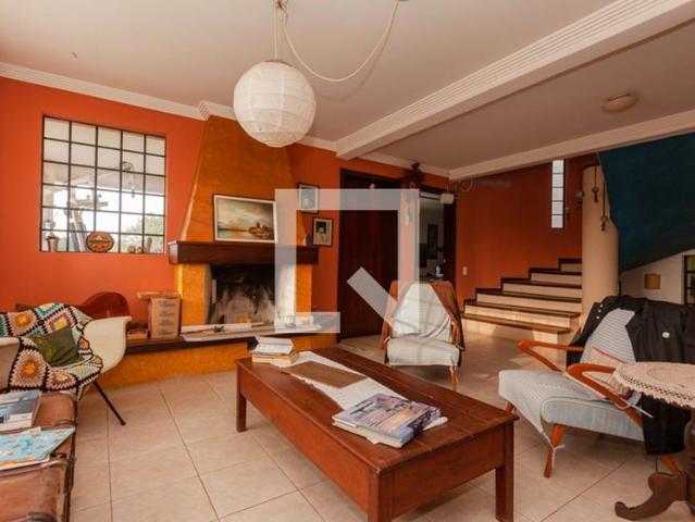 Casa aluguel em Região Geográfica Imediata de Curitiba, Região Metropolitana de Curitiba