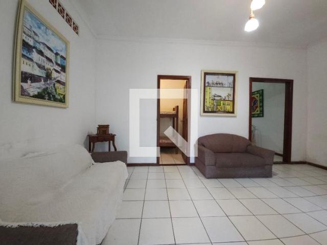 Casa aluguel em Região Geográfica Imediata de Salvador, Região Metropolitana de Salvador