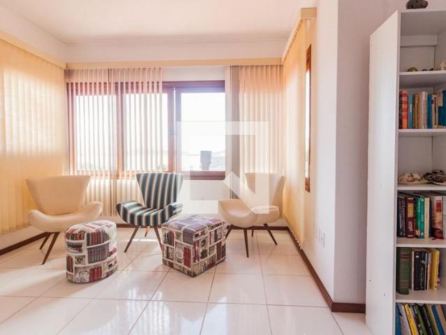 Casa aluguel em Região Geográfica Imediata de Florianópolis, Desterro