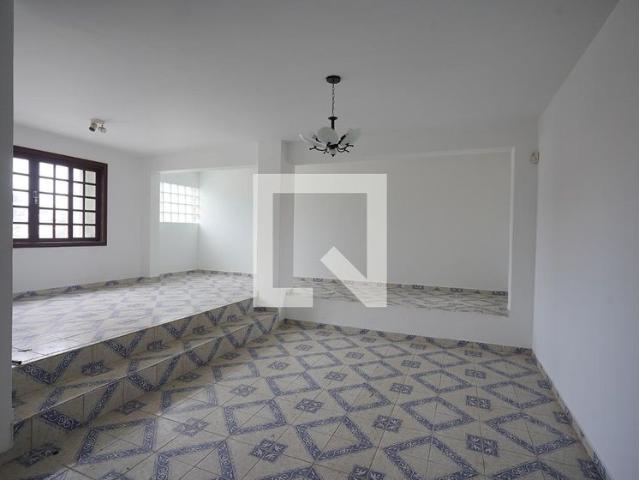 Casa aluguel em Região Geográfica Imediata de Florianópolis, Desterro