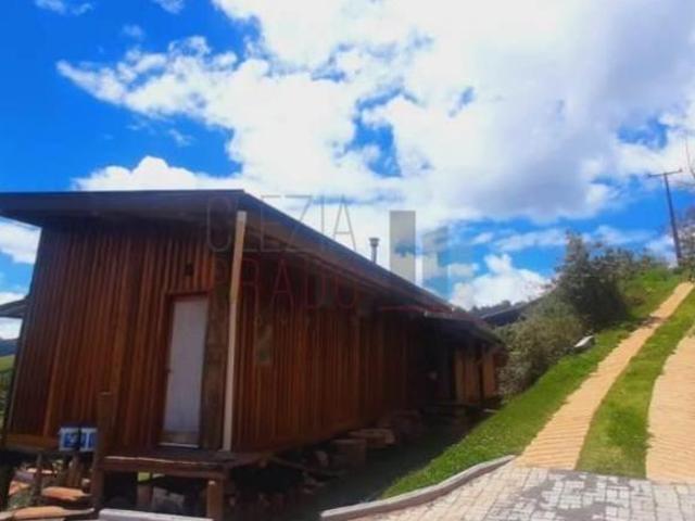 Casa venda em Camanducaia