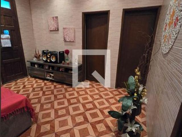 Casa aluguel em Região Geográfica Imediata do Rio de Janeiro, Região Metropolitana do Rio de Janeiro