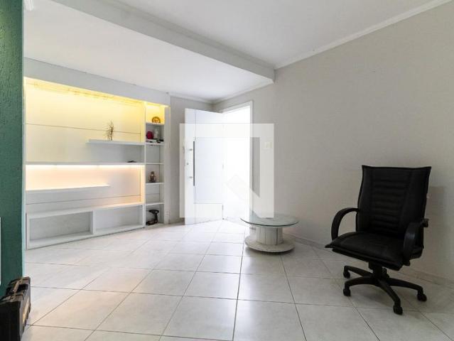 Casa aluguel em Região Imediata de São Paulo, Região Metropolitana de São Paulo