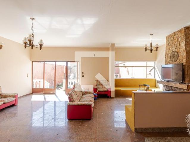 Casa aluguel em Região Imediata de São Paulo, Região Metropolitana de São Paulo