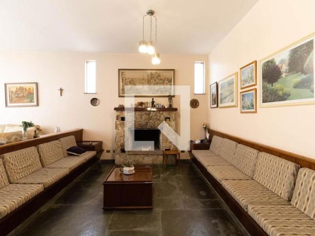 Casa aluguel em Região Imediata de São Paulo, Região Metropolitana de São Paulo