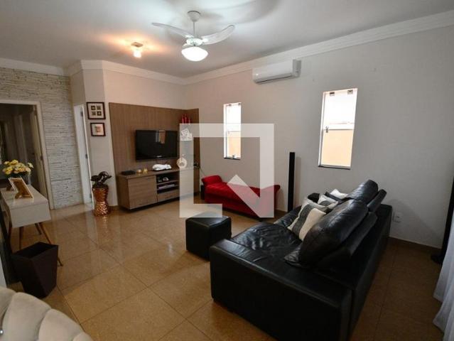 Casa aluguel em Região Imediata de Campinas, Região Metropolitana de Campinas