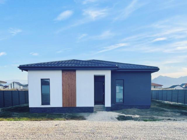 Casă vânzări în Sanpetru, Brașov