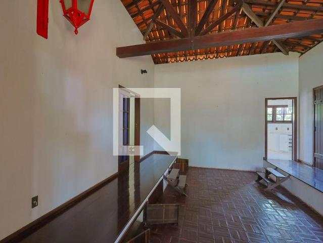 Casa aluguel em Região Geográfica Imediata de Belo Horizonte, Região Metropolitana de Belo Horizonte