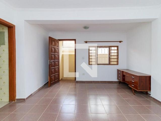 Casa aluguel em Região Imediata de São Paulo, Região Metropolitana de São Paulo
