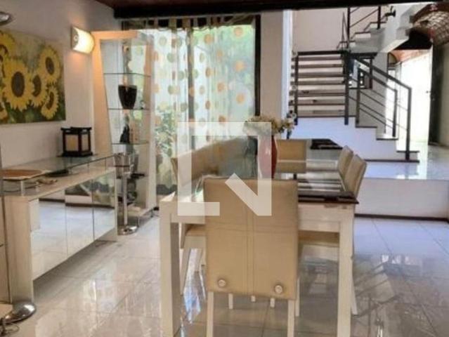 Casa aluguel em Região Imediata de São Paulo, Região Metropolitana de São Paulo