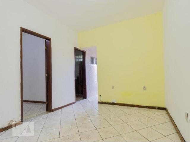 Casa aluguel em Região Geográfica Imediata de Salvador, Região Metropolitana de Salvador