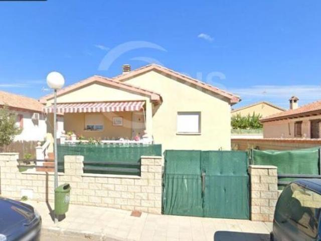 Casa en venta en Burguillos De Toledo, Castilla-La Mancha