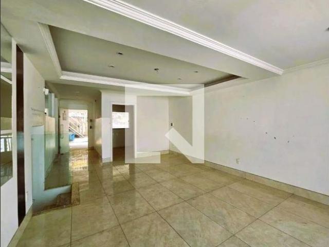 Casa aluguel em Região Geográfica Imediata de Belo Horizonte, Região Metropolitana de Belo Horizonte