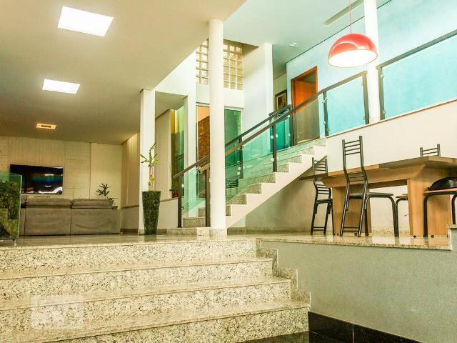 Casa aluguel em Região Geográfica Imediata de Belo Horizonte, Região Metropolitana de Belo Horizonte