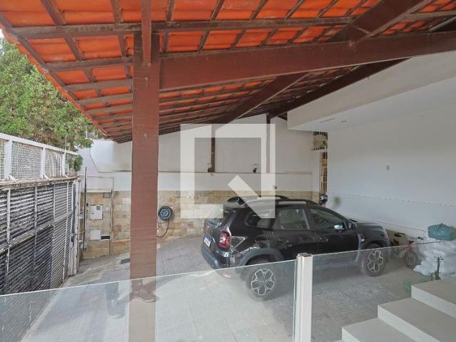 Casa aluguel em Regional Oeste, Belo Horizonte