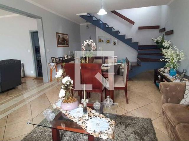 Casa aluguel em Região Imediata de São Paulo, Região Metropolitana de São Paulo