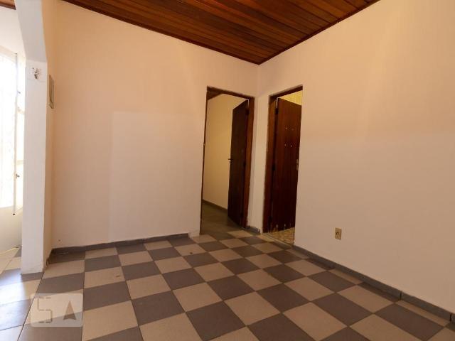 Casa aluguel em Caxingui, São Paulo