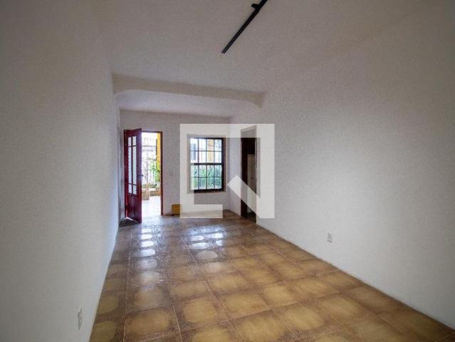 Casa aluguel em Zona Oeste, São Paulo