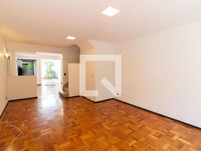 Casa aluguel em Região Imediata de São Paulo, Região Metropolitana de São Paulo