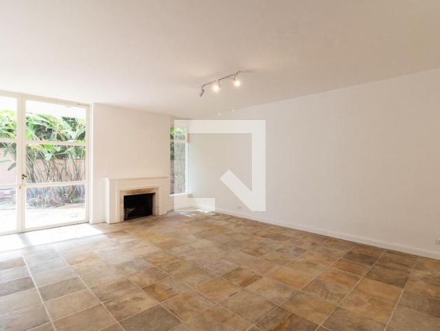 Casa aluguel em Zona Oeste, São Paulo