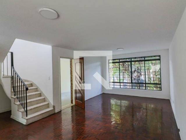 Casa aluguel em São Paulo, Butantã
