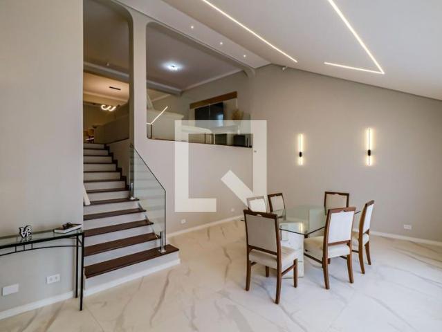 Casa aluguel em Zona Oeste, São Paulo