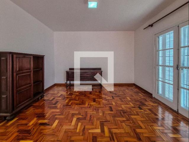 Casa aluguel em Região Imediata de São Paulo, Região Metropolitana de São Paulo