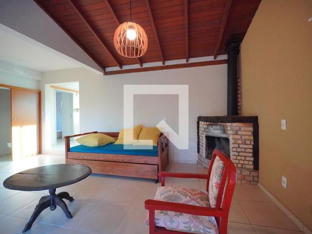 Casa aluguel em Região Geográfica Imediata de Florianópolis, Desterro