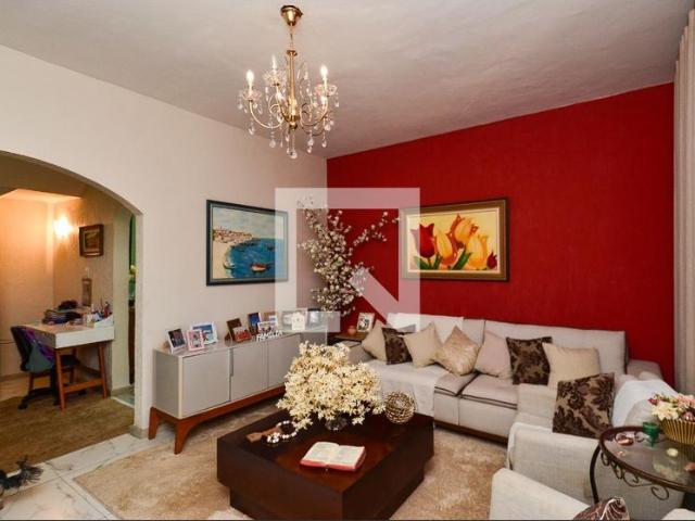 Casa aluguel em Região Geográfica Imediata de Belo Horizonte, Região Metropolitana de Belo Horizonte