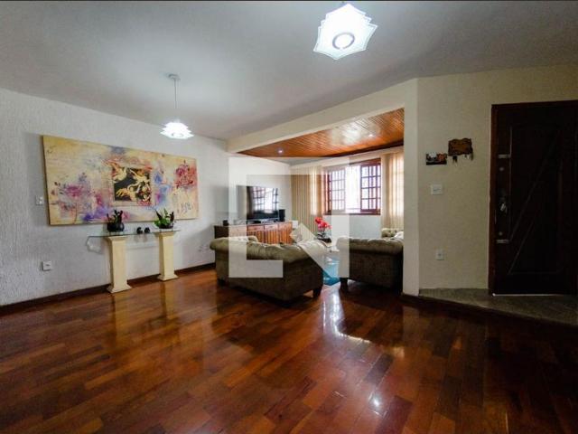 Casa venda em Região Geográfica Imediata de Belo Horizonte, Região Metropolitana de Belo Horizonte