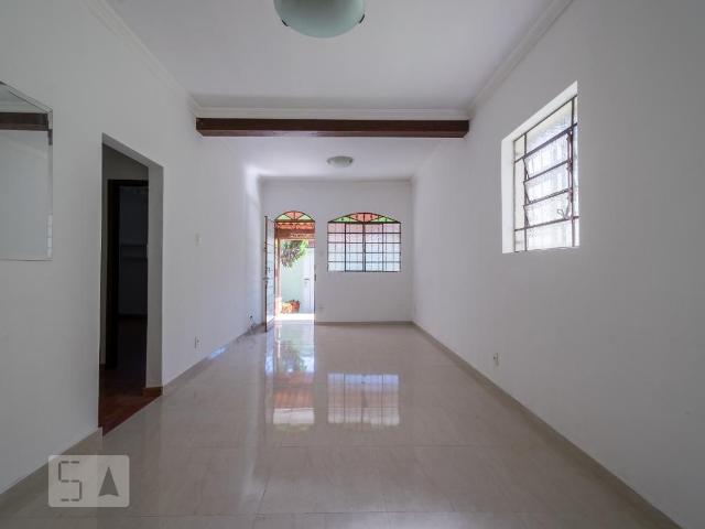 Casa aluguel em Região Geográfica Imediata de Belo Horizonte, Região Metropolitana de Belo Horizonte
