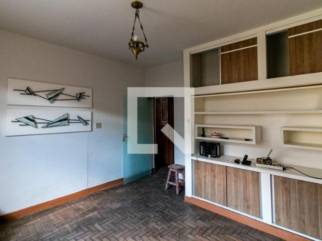 Casa aluguel em Região Geográfica Imediata de Belo Horizonte, Região Metropolitana de Belo Horizonte
