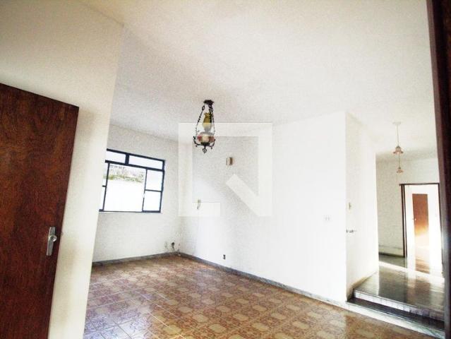 Casa aluguel em Região Geográfica Imediata de Belo Horizonte, Região Metropolitana de Belo Horizonte