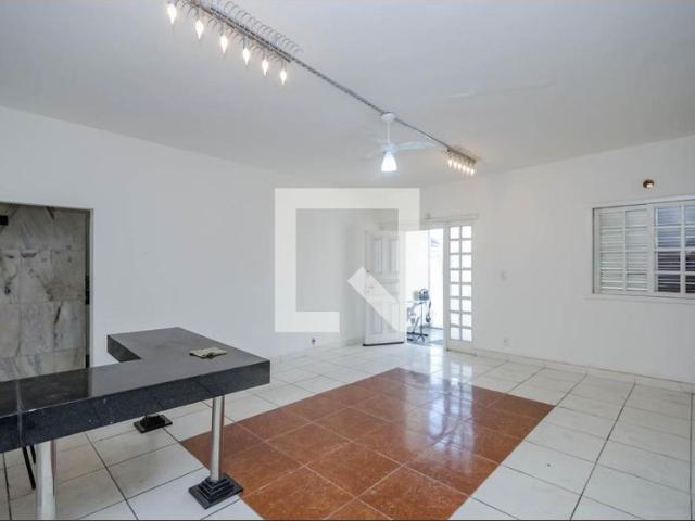 Casa aluguel em Região Geográfica Imediata de Belo Horizonte, Região Metropolitana de Belo Horizonte