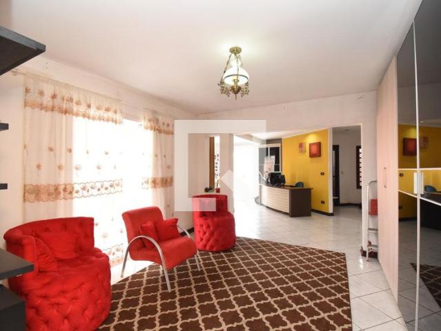 Casa aluguel em Região Geográfica Imediata de Curitiba, Região Metropolitana de Curitiba