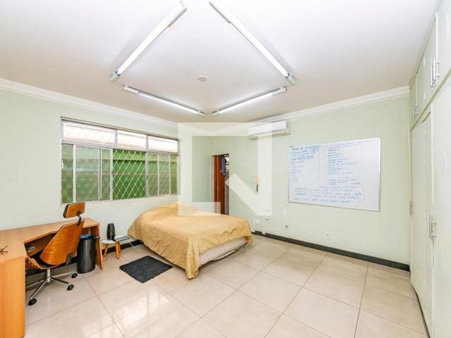 Casa aluguel em Calafate, Belo Horizonte