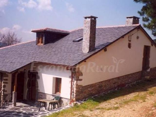 Casa en alquiler en Valdés