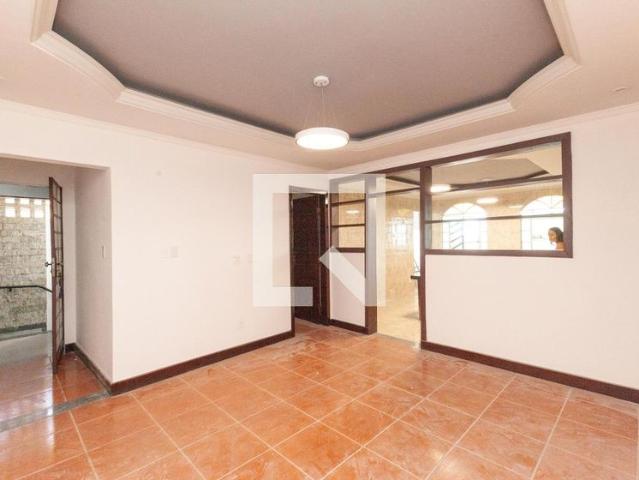 Casa aluguel em Região Geográfica Imediata de Belo Horizonte, Região Metropolitana de Belo Horizonte
