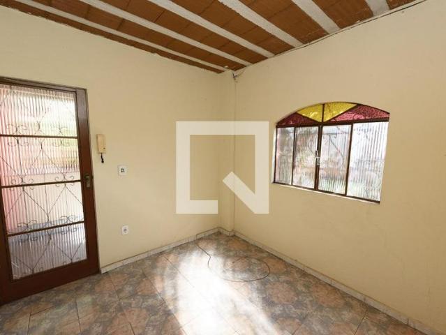 Casa aluguel em Região Geográfica Imediata de Belo Horizonte, Região Metropolitana de Belo Horizonte