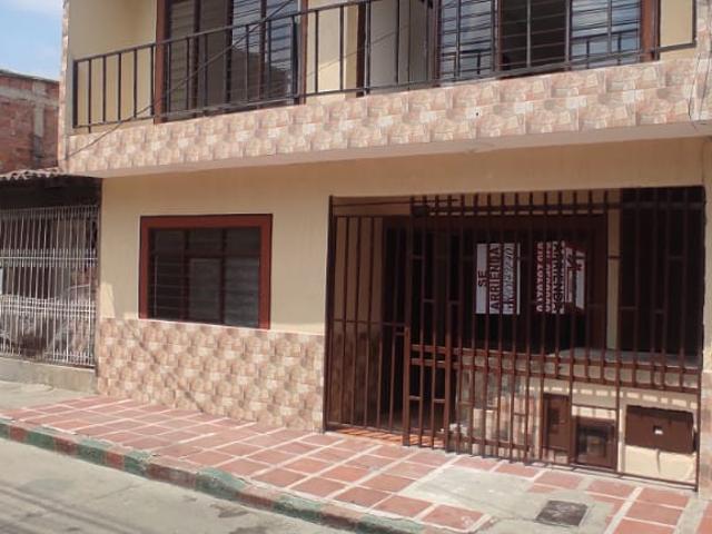 Casa en arriendo en Laureano Gómez, Cali