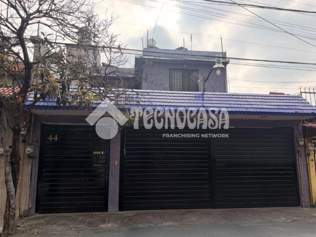 Casa en renta en Colonia El Caracol, Ciudad de México